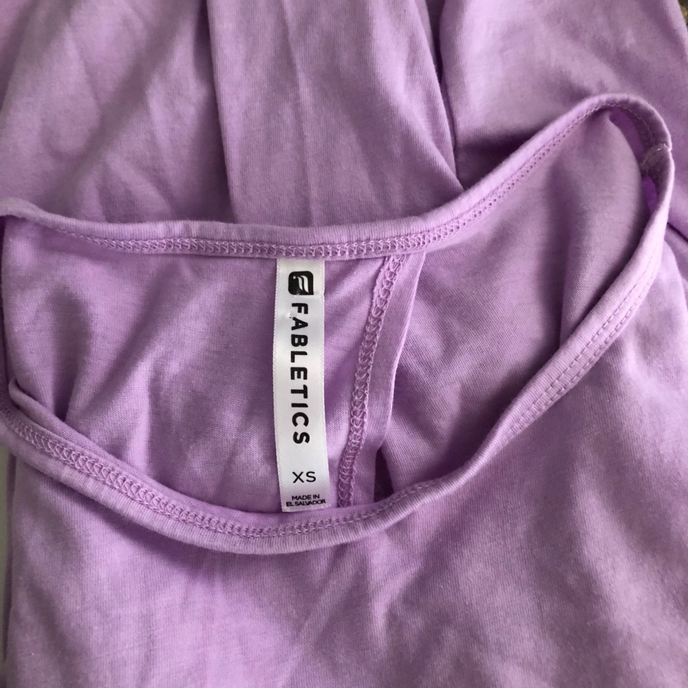 Open back Fabletics top - Picture 3 of 3